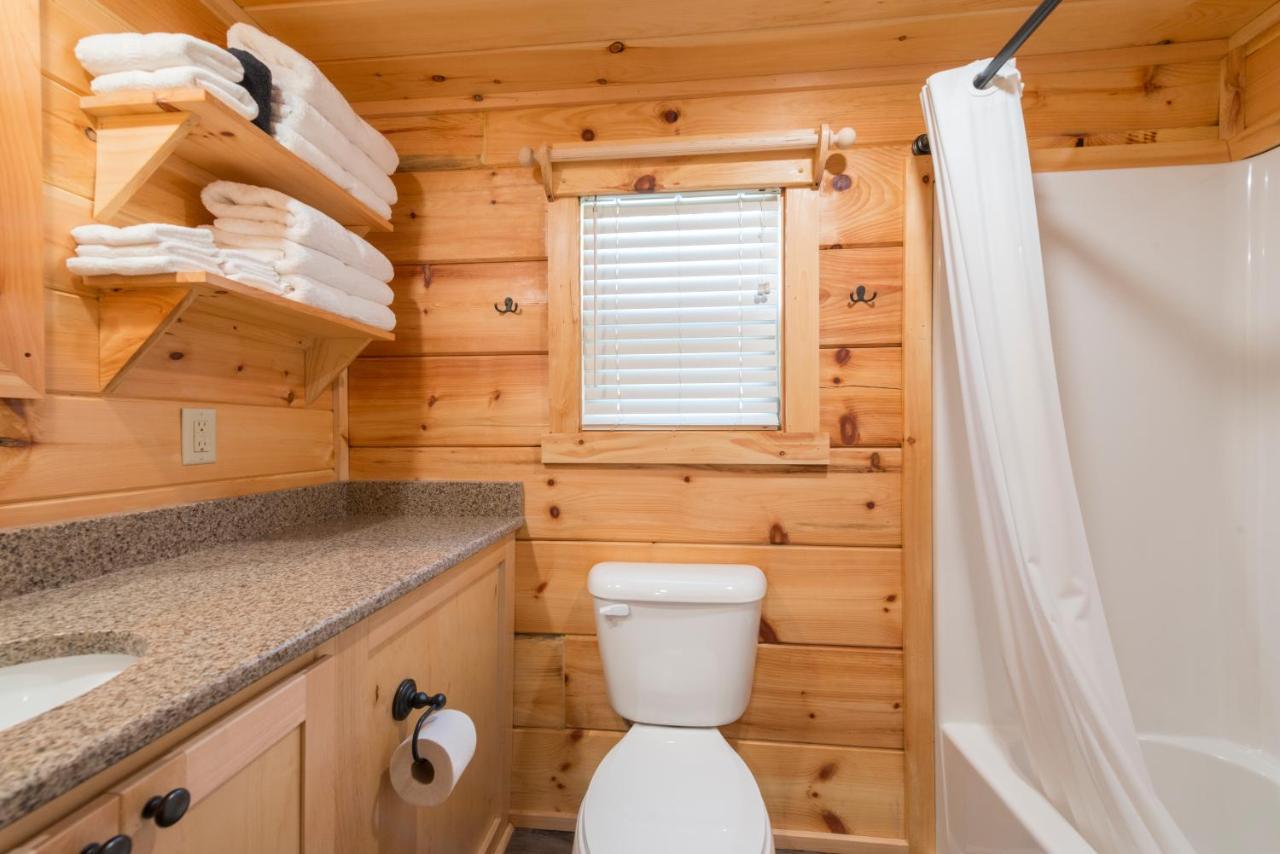 Great Escapes Rv Resort Bryan College Station Exterior foto
